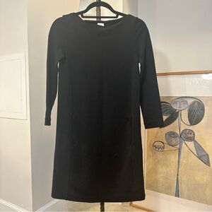 H&M Black Shift Dress XS 3/4 Sleeve Pockets Stretch Scoop Neck LBD